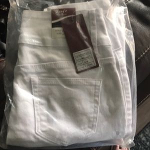 White denim jeans